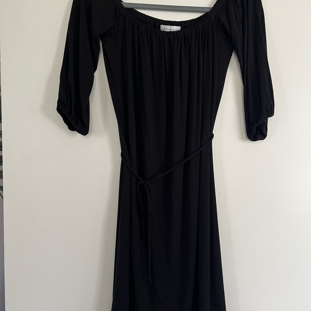 Amour Vert Black Long Sleeve Dress